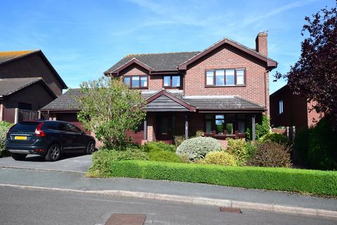 Tennyson Close, Market Drayton... 4 bed detached house for sale