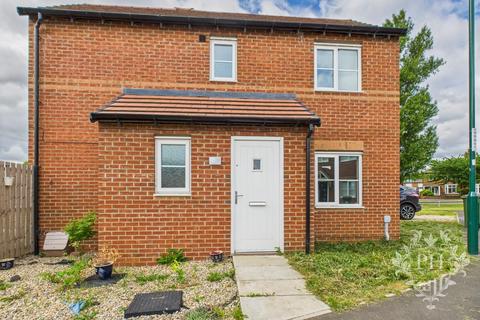 2 bedroom semi-detached house for sale