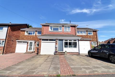 THE COPPICE, HORNDEAN 3 bed terraced house for sale