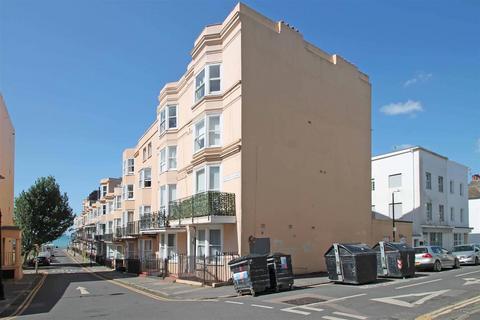 Bedford Square, Brighton 2 bed flat for sale