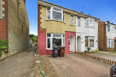 Turner Road, Colchester, CO4 3 bed semi