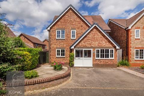 Hedgemere, Taverham, Norwich 4 bed detached house for sale