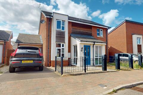 Lynwood Way, South Shields 2 bed semi