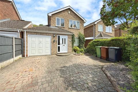 Syston Grove, Lincolnshire LN5 3 bed detached house for sale