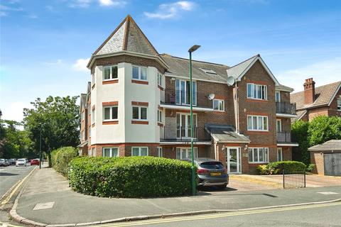 Worcester Road, Surrey SM2 2 bed flat for sale