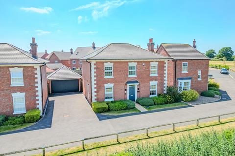 Earn Drive, Lubbesthorpe, LE19 4 bed detached house for sale