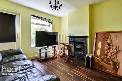 Downs Road, Sutton 2 bed terraced house for sale