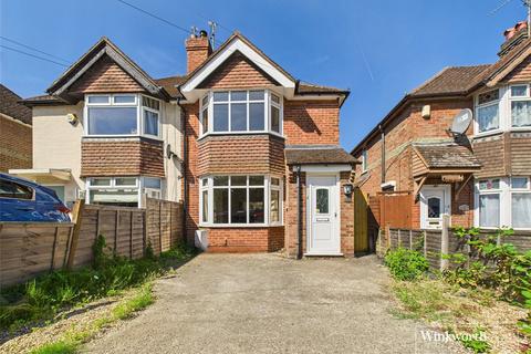 Elgar Road South, Reading, Berkshire... 2 bed semi