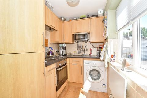 Tower House, Bognor Regis PO22 1 bed ground floor maisonette for sale