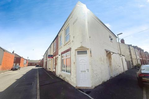 Aintree Road, Lancashire FY4 2 bed end of terrace house for sale