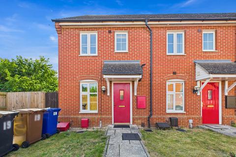 Kendall Close, Bury St. Edmunds, Suffolk 2 bed end of terrace house for sale