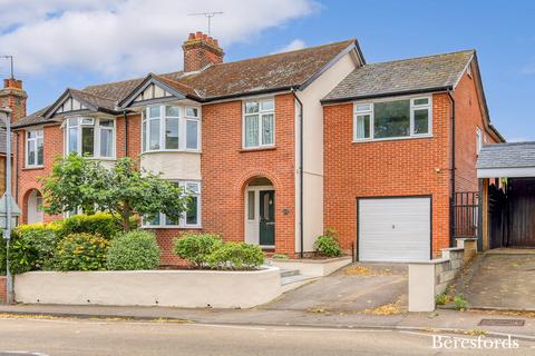 Fambridge Road, Maldon, CM9 5 bed semi