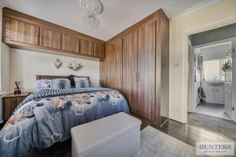 Dryhill Road, Upper Belvedere 4 bed semi
