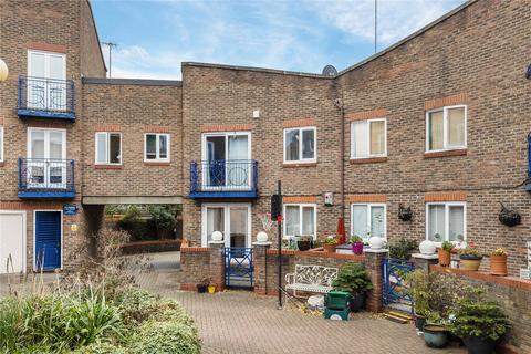 Trundleys Road, London SE8 1 bed apartment for sale