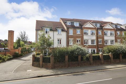 High Street South, Rushden NN10 1 bed retirement property for sale