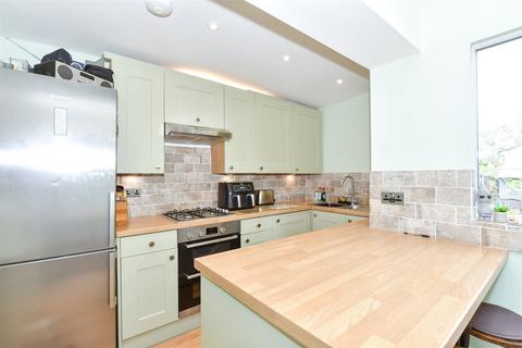 Peel Street, Maidstone, Kent 2 bed terraced house for sale