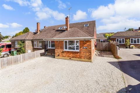 Timberlea Close, Ashington RH20 3 bed semi