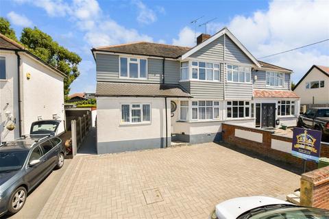 Pound Lane, Basildon SS13 3 bed semi