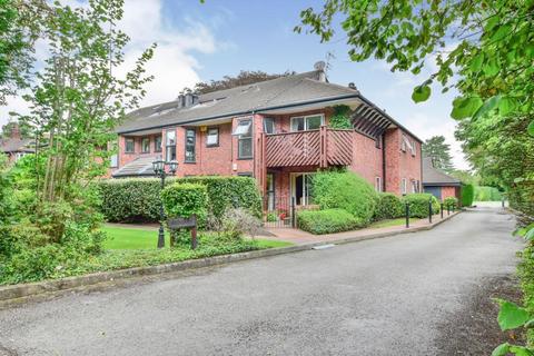 Knutsford Road, Wilmslow 2 bed apartment for sale
