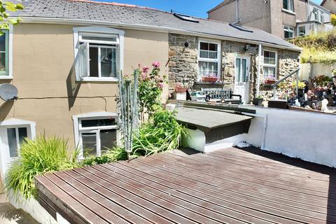 Rhiw Parc Road, Abertillery, NP13 2 bed terraced house for sale
