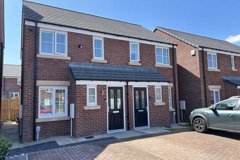 Latimer Way, Sherburn Village... 2 bed semi
