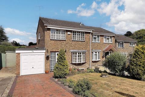 Whittington Close, Hythe, SO45 3 bed semi
