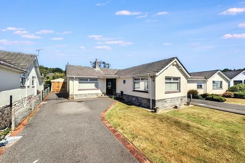 Broadstone 3 bed detached bungalow for sale