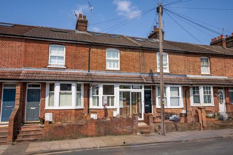 Warwick Road, Hertfordshire AL1 3 bed terraced house for sale