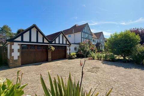 Preston Avenue, Rustington 4 bed detached house for sale