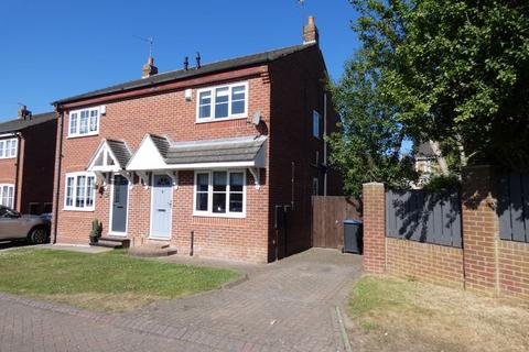 High Melbourne Street, Bishop... 3 bed semi