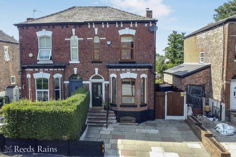 Hope Road, Greater Manchester M33 3 bed semi