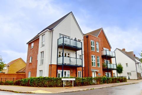 Sir John Killick Road, Ashford, Kent... 2 bed apartment for sale