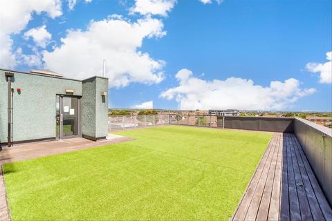 High Road, Chadwell Heath, Romford... 1 bed apartment for sale