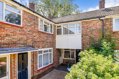 Warren Drive, Crawley RH11 2 bed maisonette for sale