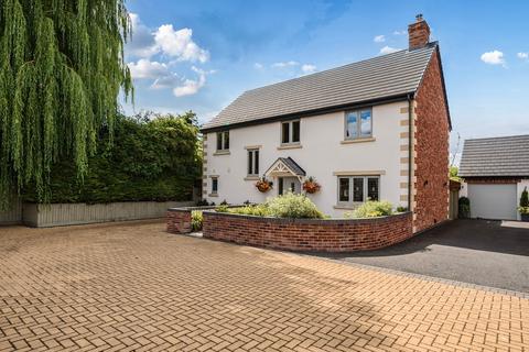 Youngs Court, Westbury, BA13 4 bed house for sale