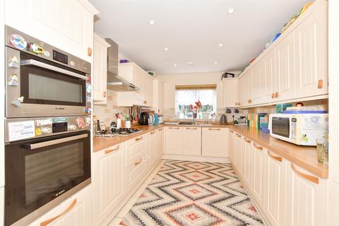 Church Lane, New Romney TN28 4 bed detached house for sale