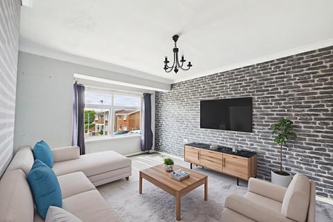 West Side, Leighton Buzzard, LU7 2 bed flat for sale