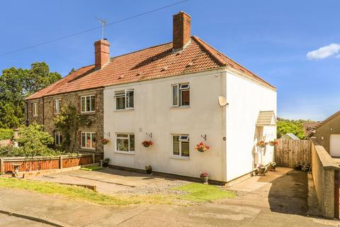 Blanchards, Bristol BS37 3 bed semi