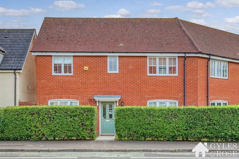 Gavin Way, Colchester 2 bed semi