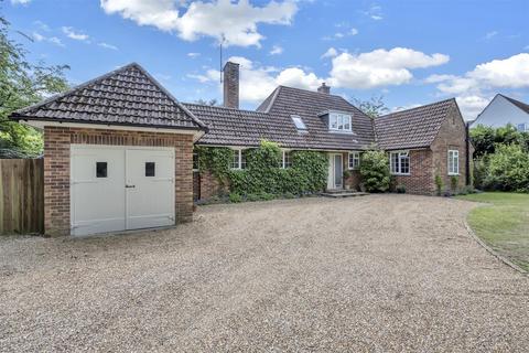 Church Road, Elmswell, Bury St. Edmunds 4 bed detached house for sale
