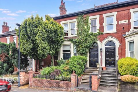 Breedon Hill Road, Littleover 4 bed semi