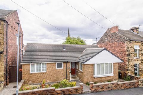 Cross Ryecroft Street, Ossett WF5 2 bed detached bungalow for sale