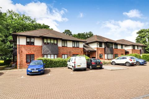 Old Cove Road, Hampshire GU51 2 bed apartment for sale