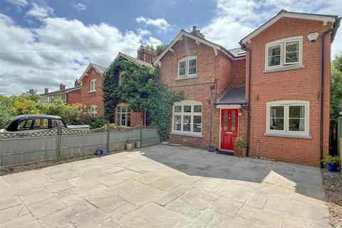 Grange Lane, Condover, Shrewsbury 4 bed semi