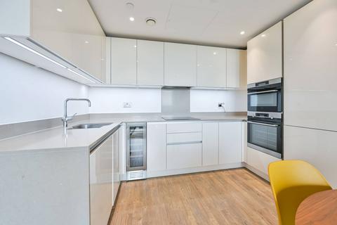Gladwin Tower, Nine Elms, London, SW8 1 bed flat for sale