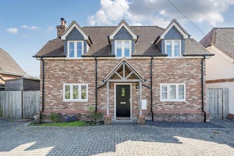 Andover Road, Ludgershall, SP11 9NE 4 bed detached house for sale