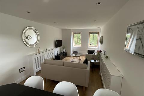 Kings Court, Hythe CT21 2 bed apartment for sale