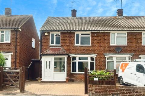 Taswell Road, Gillingham ME8 3 bed semi