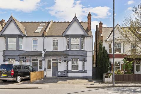 Worple Road, Worple Road, SW20 4 bed house for sale