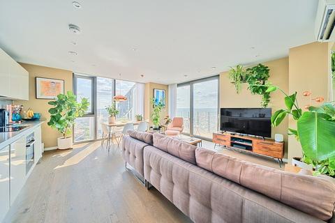 St Gabriel Walk, Elephant & Castle... 2 bed flat for sale